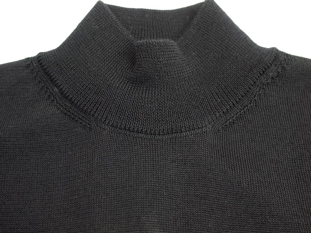 SUZUKI Original SZ03 Super Extra Fine Merino High Neck Sweater
