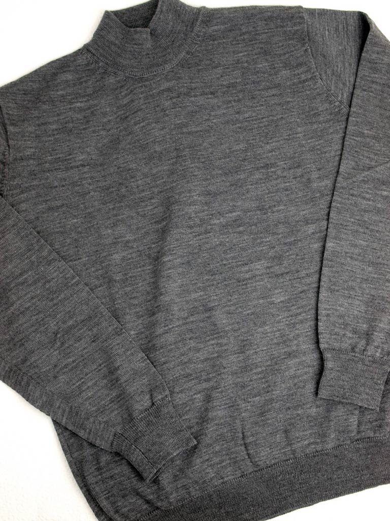 SUZUKI Original SZ03 Super Extra Fine Merino High Neck Sweater